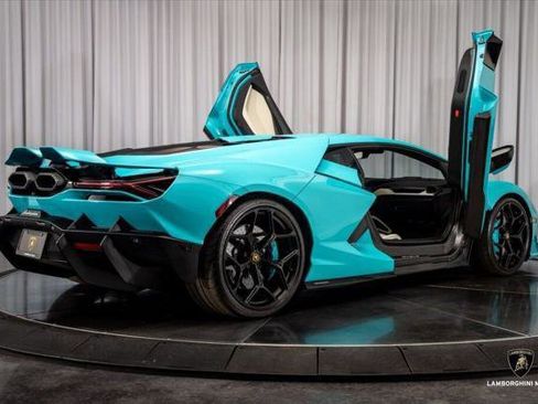 Used 2025 Lamborghini Revuelto AWD/4WD image 30