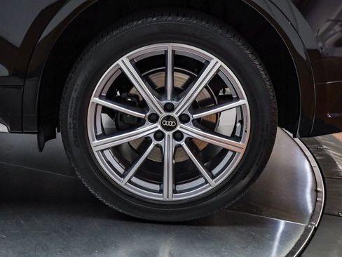 Used 2022 Audi SQ5 Premium Plus w/ Premium Plus Package image 11