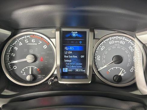 Used 2023 Toyota Tacoma SR5 RWD image 26