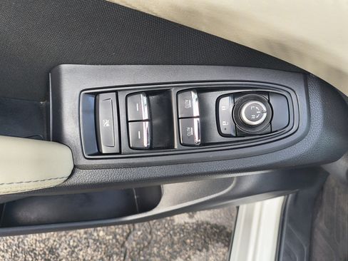 Used 2022 Subaru Ascent Premium w/ Convenience Package image 24