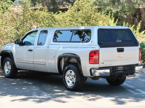 Used 2010 Chevrolet Silverado 1500 LT w/ Power Pack Plus RWD image 12