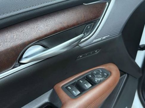 Certified 2023 Cadillac XT5 Premium Luxury AWD/4WD image 16