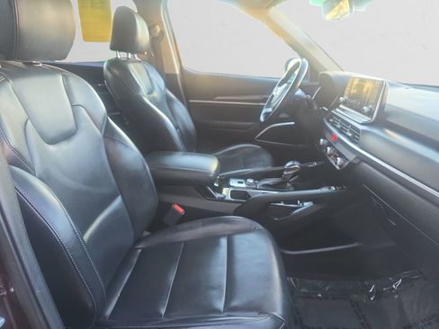 Used 2020 Kia Telluride S image 16