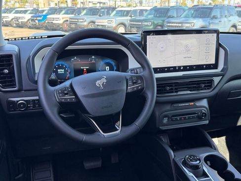 New 2025 Ford Bronco Sport Heritage w/ Convenience Package image 24