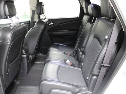 Used 2020 Dodge Journey Crossroad image 18