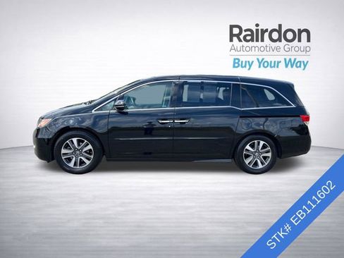 Used 2014 Honda Odyssey Touring image 4