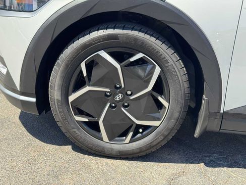 Used 2024 Hyundai Ioniq 5 SEL RWD image 7