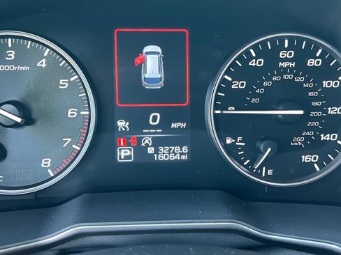 Used 2025 Subaru Outback Onyx Edition AWD/4WD image 11