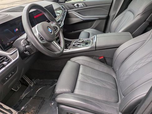 Used 2025 BMW X5 M60i image 16