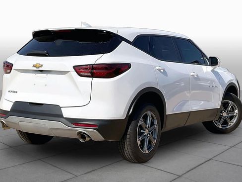 Used 2023 Chevrolet Blazer LT FWD image 14