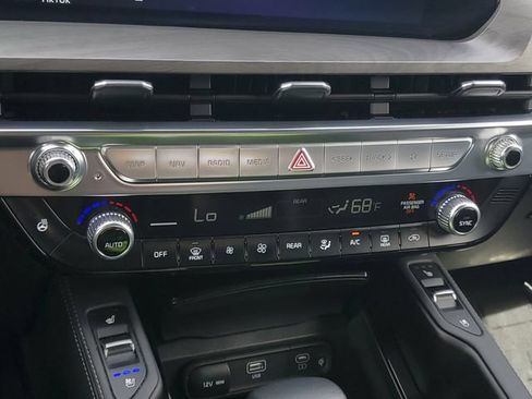 Certified 2024 Kia Telluride SX Prestige X-Pro AWD/4WD image 31