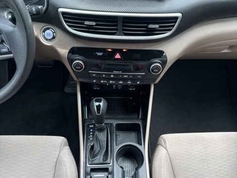 Used 2019 Hyundai Tucson Sport AWD/4WD image 30