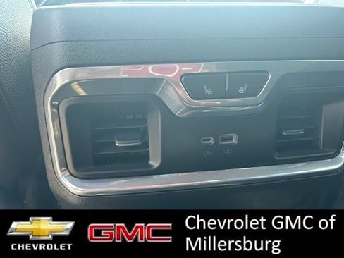 Used 2024 GMC Sierra 3500 Denali AWD/4WD image 31