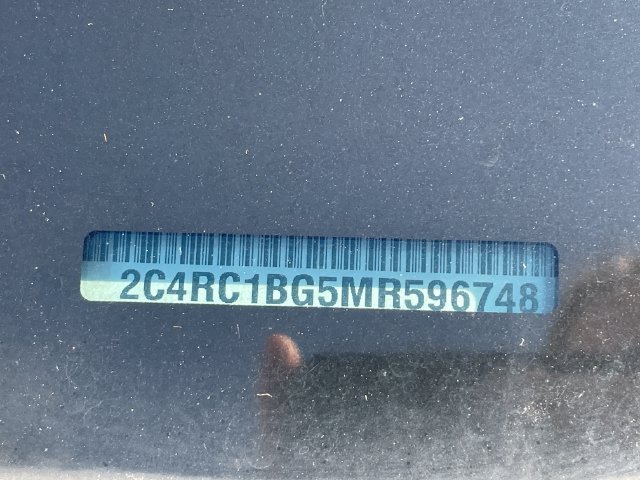 Used 2021 Chrysler Pacifica Touring-L FWD image 33