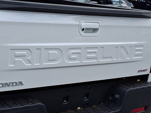 New 2025 Honda Ridgeline Sport image 15