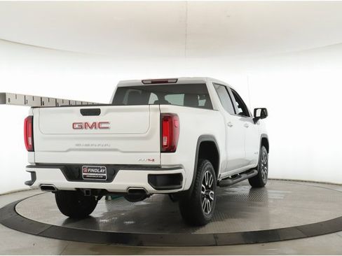 Used 2021 GMC Sierra 1500 AT4 image 7