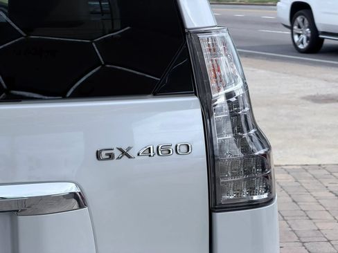 Used 2017 Lexus GX 460 Luxury AWD/4WD image 15