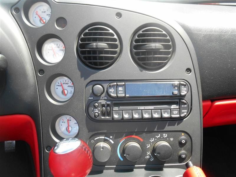 Used 2004 Dodge Viper SRT-10 RWD image 14