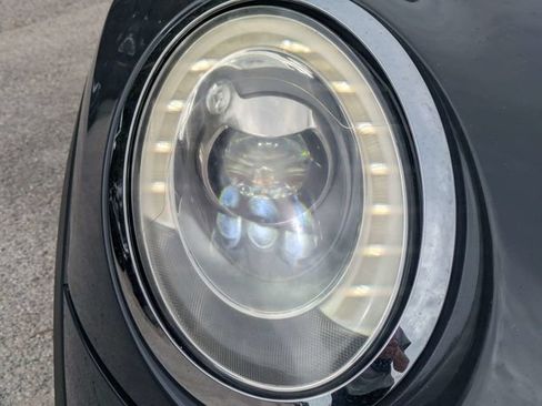 Used 2016 MINI Cooper S FWD image 9