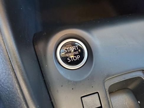 Certified 2025 Nissan Kicks Play S image 22