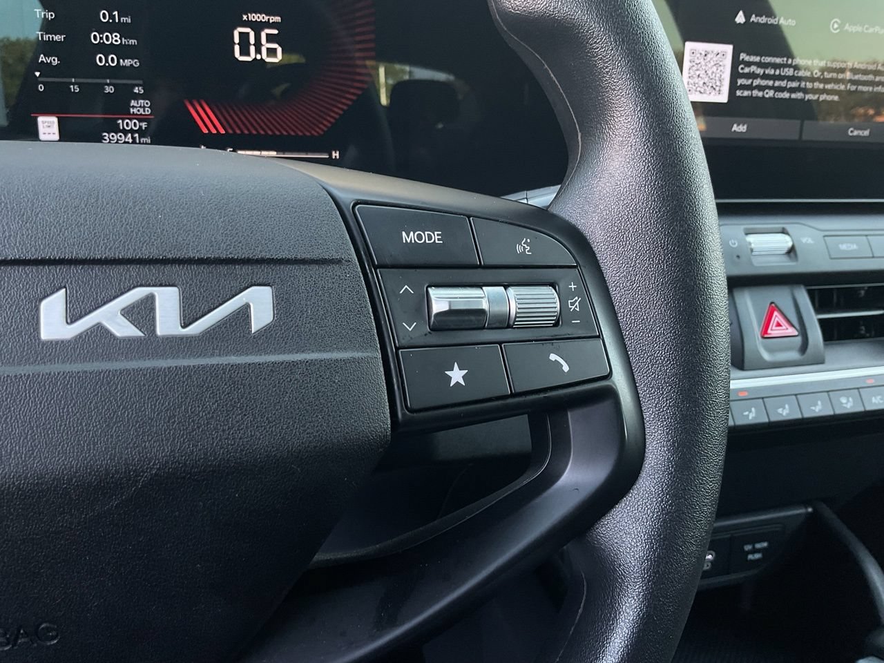 Used 2025 Kia K4 FWD image 33