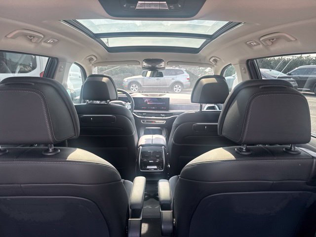 Certified 2026 BMW X7 xDrive40i w/ Premium Package AWD/4WD image 15