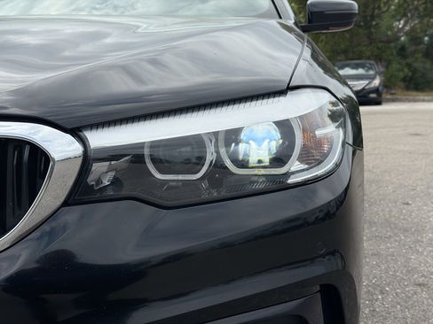 Used 2020 BMW 530i w/ Convenience Package image 10