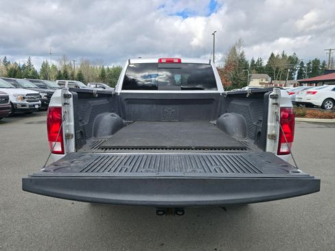 Used 2016 RAM 1500 Big Horn image 11