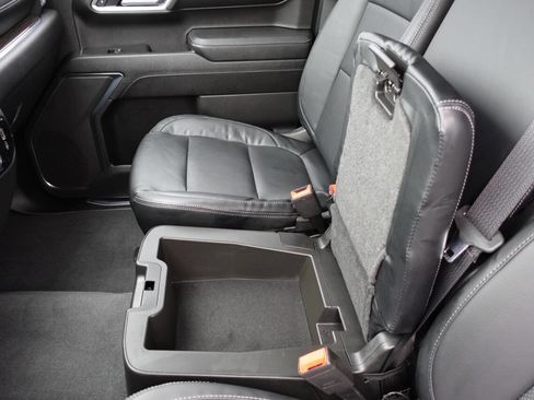 Used 2023 GMC Sierra 1500 Elevation image 58