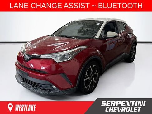 Used 2018 Toyota C-HR XLE image 1