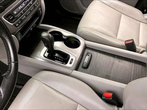 Used 2016 Honda Pilot EX-L image 16