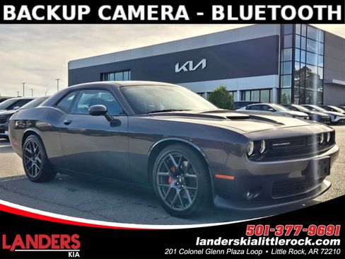 Used 2018 Dodge Challenger R/T Scat Pack image 1