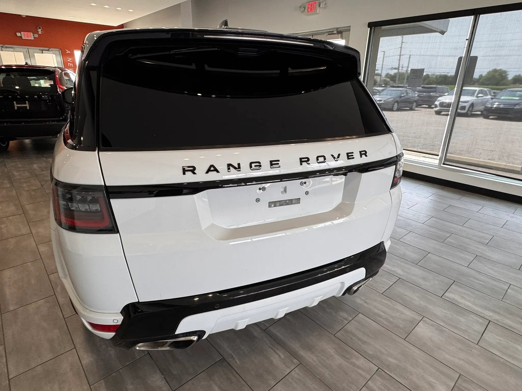 Used 2018 Land Rover Range Rover Sport Supercharged AWD/4WD image 8