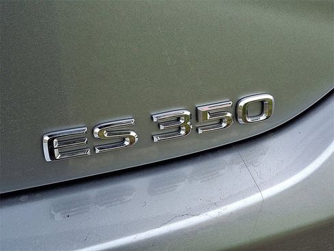 Used 2023 Lexus ES 350 Ultra Luxury image 30