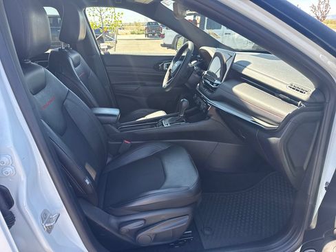 Used 2025 Jeep Compass Trailhawk AWD/4WD image 28