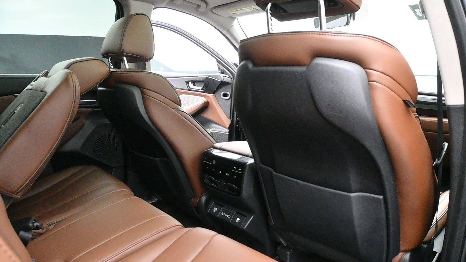 Certified 2024 Acura MDX w/ Advance Package AWD/4WD image 21