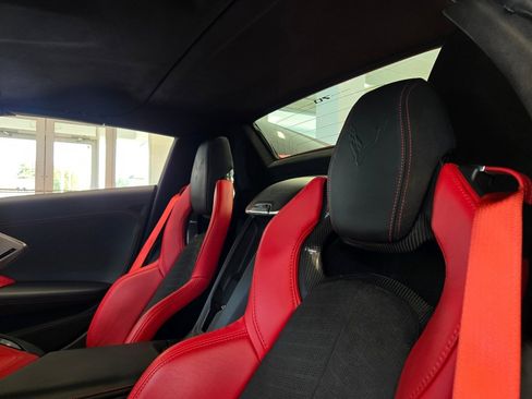 Used 2023 Chevrolet Corvette Stingray Premium Conv w/ Battery Protection Package image 20