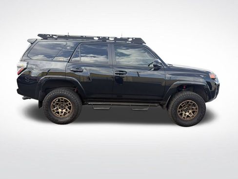Used 2023 Toyota 4Runner SR5 AWD/4WD image 6