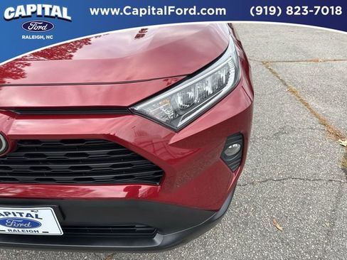 Used 2019 Toyota RAV4 XLE image 11