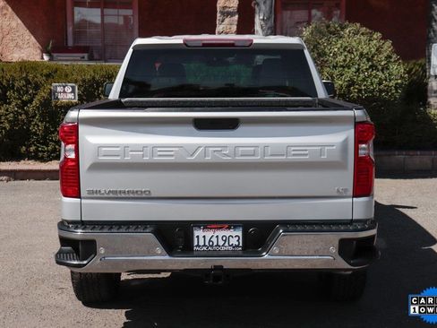 Used 2020 Chevrolet Silverado 1500 LT w/ Convenience Package AWD/4WD image 8
