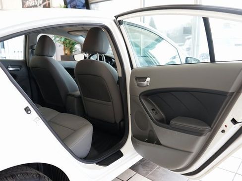 Used 2018 Kia Forte LX w/ LX Popular Package image 43