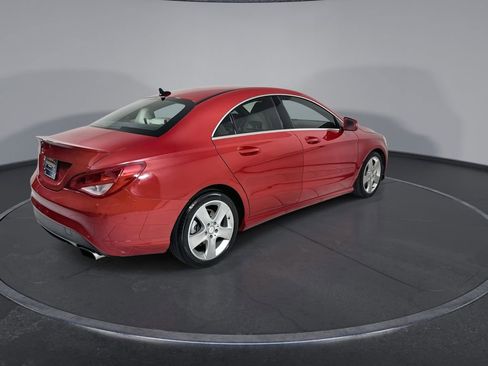 Used 2016 Mercedes-Benz CLA 250 image 8