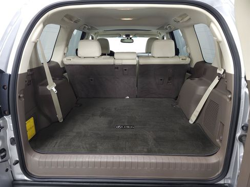 Used 2016 Lexus GX 460 w/ Premium Package AWD/4WD image 7