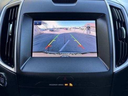 Used 2020 Ford Edge SEL w/ Cold Weather Package image 38