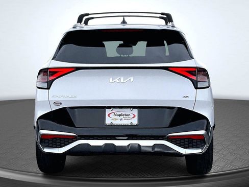 Used 2025 Kia Sportage SX image 4