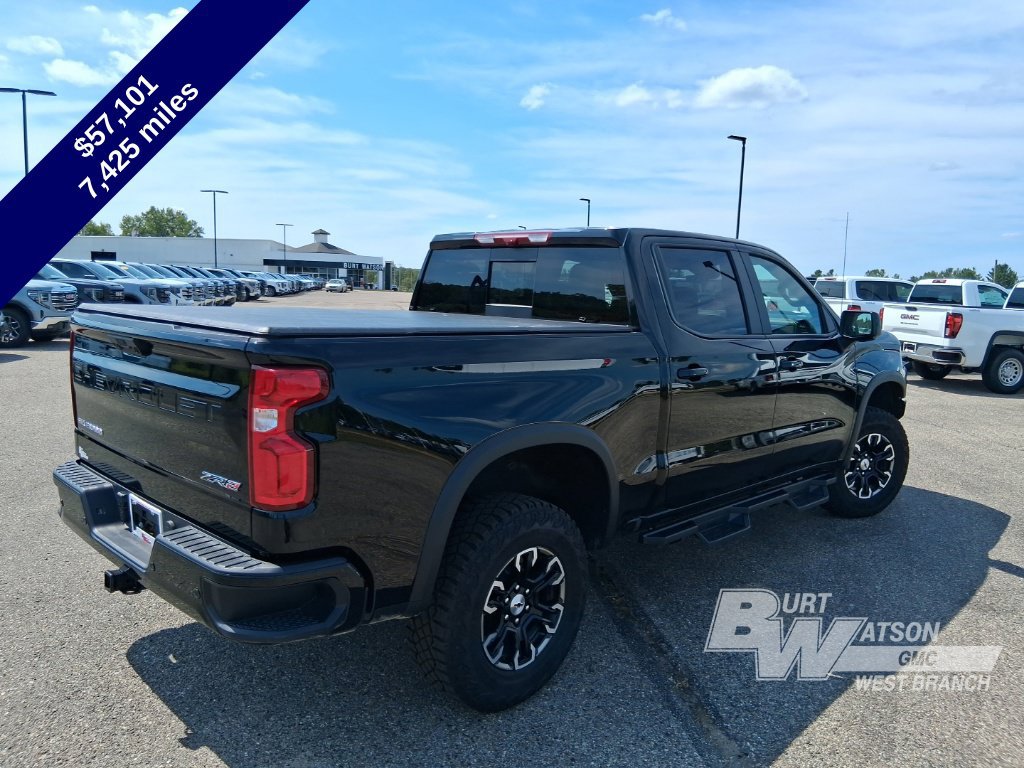 Used 2025 Chevrolet Silverado 1500 ZR2 w/ Technology Package AWD/4WD image 7