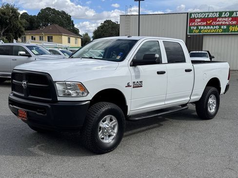 Used 2015 RAM 2500 Tradesman w/ Popular Equipment Group AWD/4WD image 3