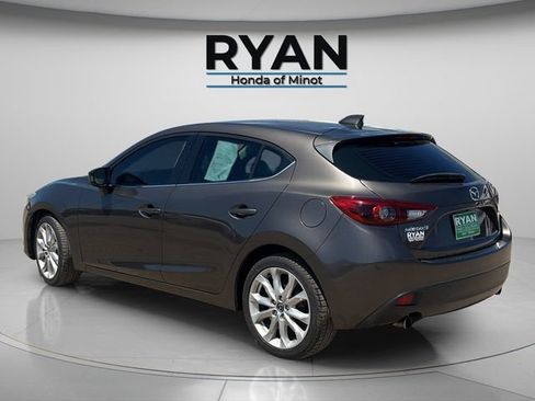 Used 2014 MAZDA MAZDA3 s Grand Touring w/ Technology Package FWD image 7