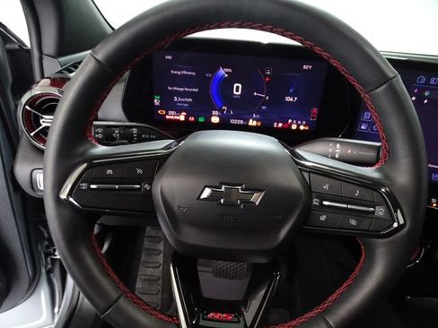 Certified 2025 Chevrolet Blazer EV RS AWD/4WD image 6