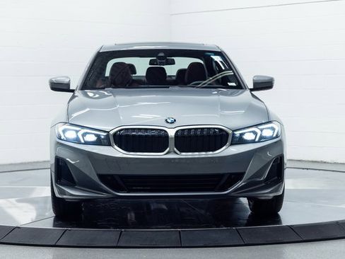 Certified 2025 BMW 330i xDrive Sedan w/ Premium Package image 5